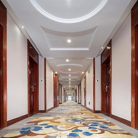 Vienna Hotel Shenzhen Pingshan Shenshan Road Eksteriør bilde